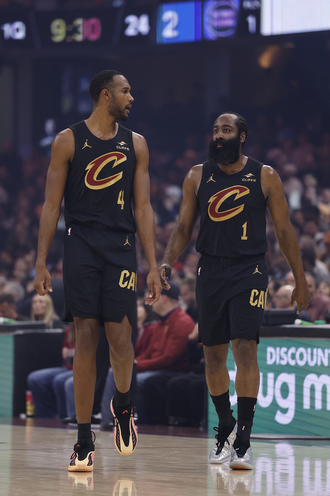 开云登录-莫布里：哈登对比赛的理解非常透彻 我们之间的配合只会越来越好